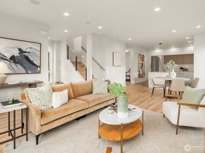 1506 6th Street W, Kirkland WA 98033