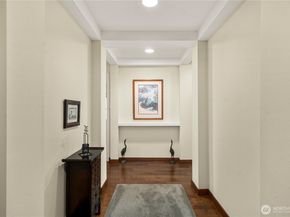 11122 NE 41st Drive 31, Kirkland WA 98033