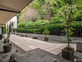 11122 NE 41st Drive 31, Kirkland WA 98033