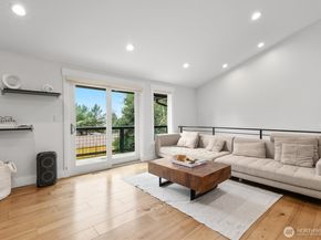 2000 NE 27th Street, Renton WA 98056