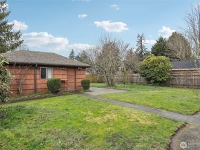 1527 J Street SE, Auburn WA 98002