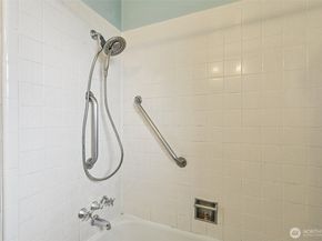 1527 J Street SE, Auburn WA 98002