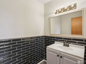 1527 J Street SE, Auburn WA 98002