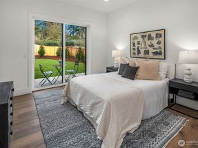 16544 SE 28th Street, Bellevue WA 98008