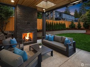 16544 SE 28th Street, Bellevue WA 98008