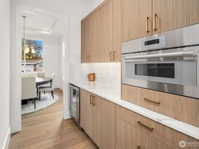 16544 SE 28th Street, Bellevue WA 98008