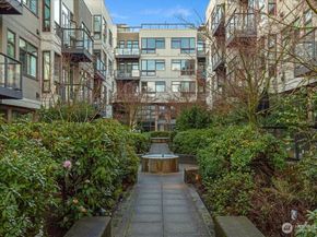1760 N Northlake Way 521, Seattle WA 98103