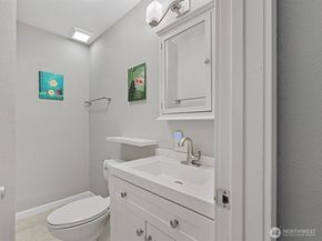 12026 NE 99th Lane, Kirkland WA 98033