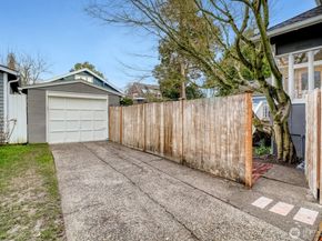2830 33rd Avenue S, Seattle WA 98144