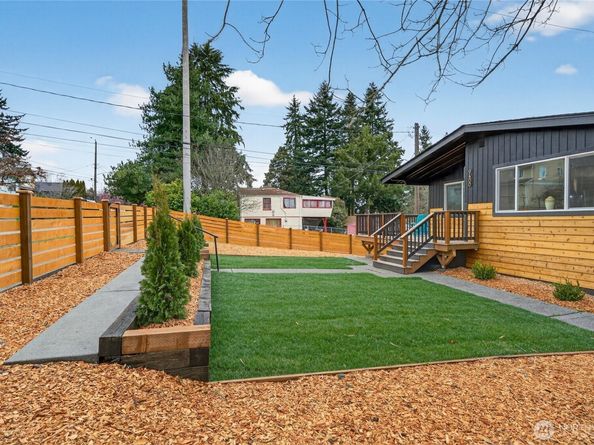 9400 12th Avenue SW, Seattle WA 98106