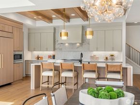 142 160th Avenue SE, Bellevue WA 98008