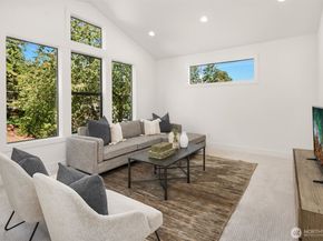 142 160th Avenue SE, Bellevue WA 98008