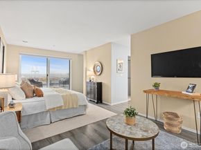 2325 Harbor Avenue SW B1, Seattle WA 98126