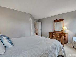 5304 Nathan Loop SE, Auburn WA 98092