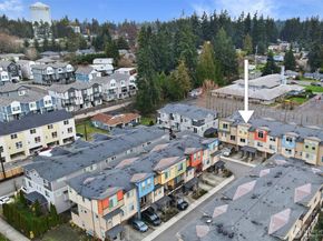 7909 229th Place SW B, Edmonds WA 98026