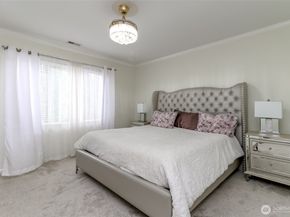 38030 41st Place S, Auburn WA 98001