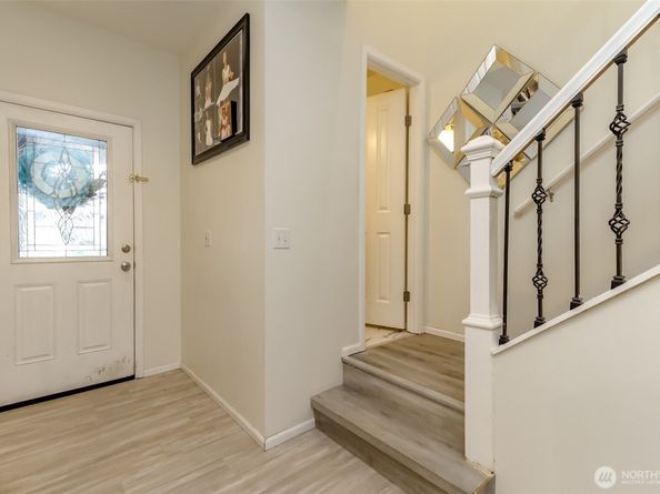 38030 41st Place S, Auburn WA 98001