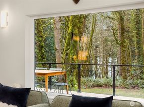 1524 Toe Jam Hill Road NE, Bainbridge Island WA 98110