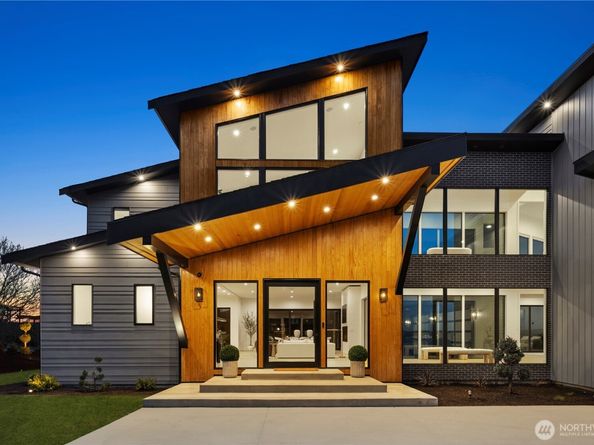 29816 23rd Avenue SW, Federal Way WA 98023
