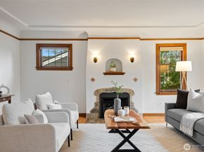 7740 18th Avenue NE, Seattle WA 98115