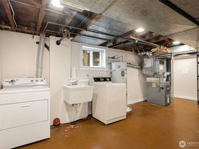 7740 18th Avenue NE, Seattle WA 98115