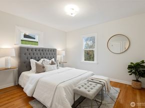 7740 18th Avenue NE, Seattle WA 98115