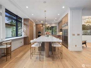 7116 NE 119th pl, Kirkland WA 98034