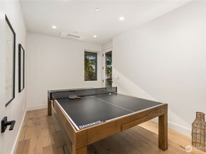 7116 NE 119th pl, Kirkland WA 98034