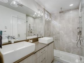 4805 B Delridge Way SW, Seattle WA 98106