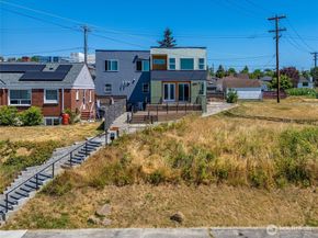 4524 12th Avenue S, Seattle WA 98108