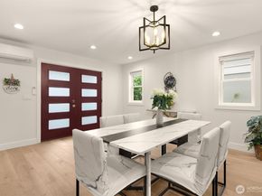 4326 NE 44th Street, Seattle WA 98105