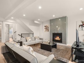 4326 NE 44th Street, Seattle WA 98105