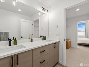 4203 SW Raymond Street, Seattle WA 98136