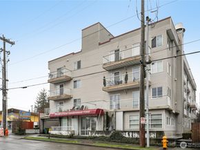11532 15th Avenue NE 202, Seattle WA 98125
