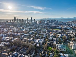 1726 15th Avenue 14, Seattle WA 98122