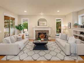 818 S 36th Place, Renton WA 98055