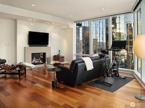 10700 NE 4th Street 2412, Bellevue WA 98004