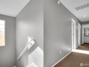 16761 Woodside Drive SE, Renton WA 98058