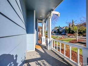 16761 Woodside Drive SE, Renton WA 98058