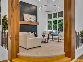 8402 SE 53rd Place, Mercer Island WA 98040