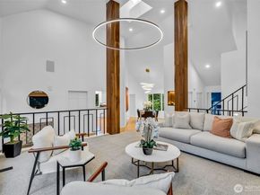 8402 SE 53rd Place, Mercer Island WA 98040