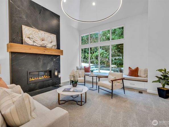 8402 SE 53rd Place, Mercer Island WA 98040