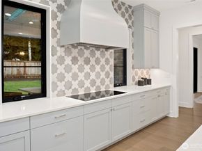 4216 83rd Avenue SE, Mercer Island WA 98040