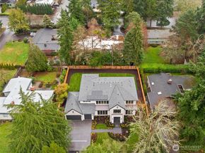 4216 83rd Avenue SE, Mercer Island WA 98040