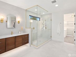 4216 83rd Avenue SE, Mercer Island WA 98040