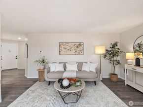 11104 NE 68th Street A103, Kirkland WA 98033