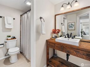 11104 NE 68th Street A103, Kirkland WA 98033