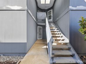 11104 NE 68th Street A103, Kirkland WA 98033