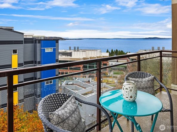 500 5th Avenue W 705, Seattle WA 98119