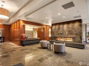 10650 NE 9th Place 821, Bellevue WA 98004